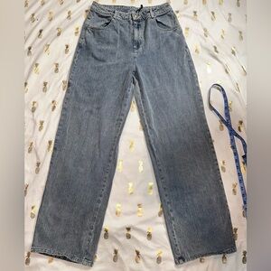 Princess Polly Light Wash Straight Leg Jeans, Ladies Sz 4. EUC.